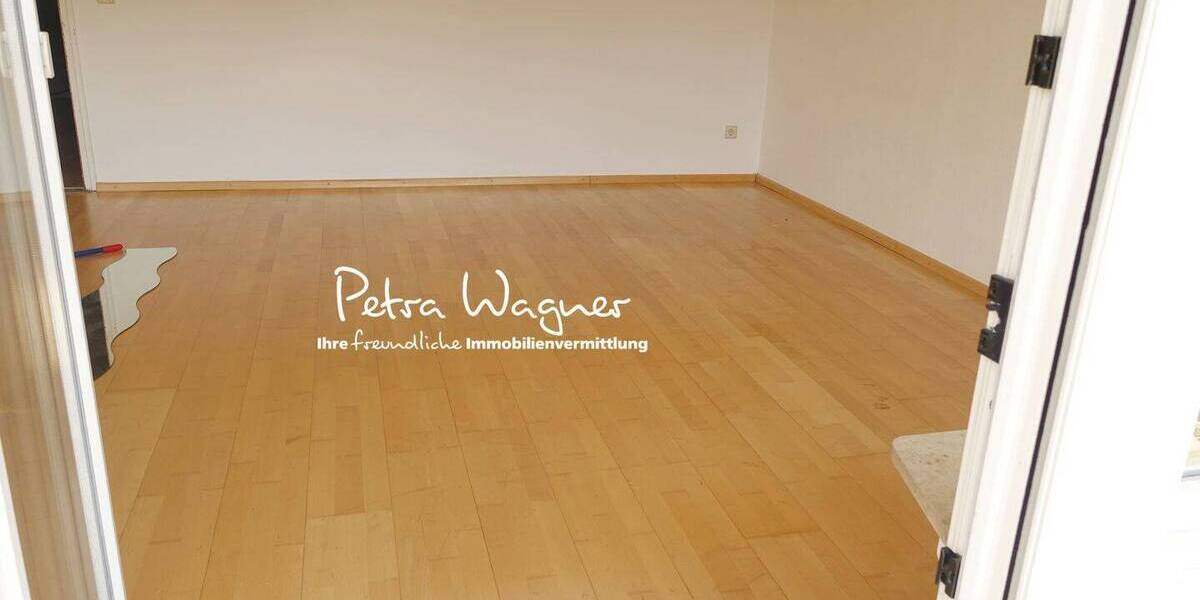 Etagenwohnung Freiburg im Breisgau Stühlinger - 3 Zimmer, 106 m&sup2;, 480.000&euro; | Angebot:26433507