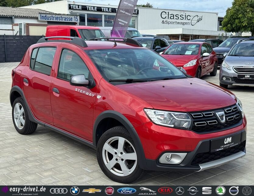 Dacia Sandero 93.000 km 8.990 € Gundelfingen 79194