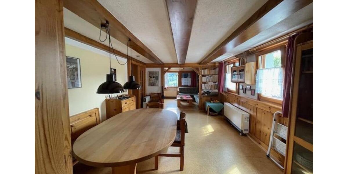 Mehrfamilienhaus, Wohnhaus Lenzkirch - 8 Zimmer, 391 m&sup2;, 390.000&euro; | Angebot:24396655