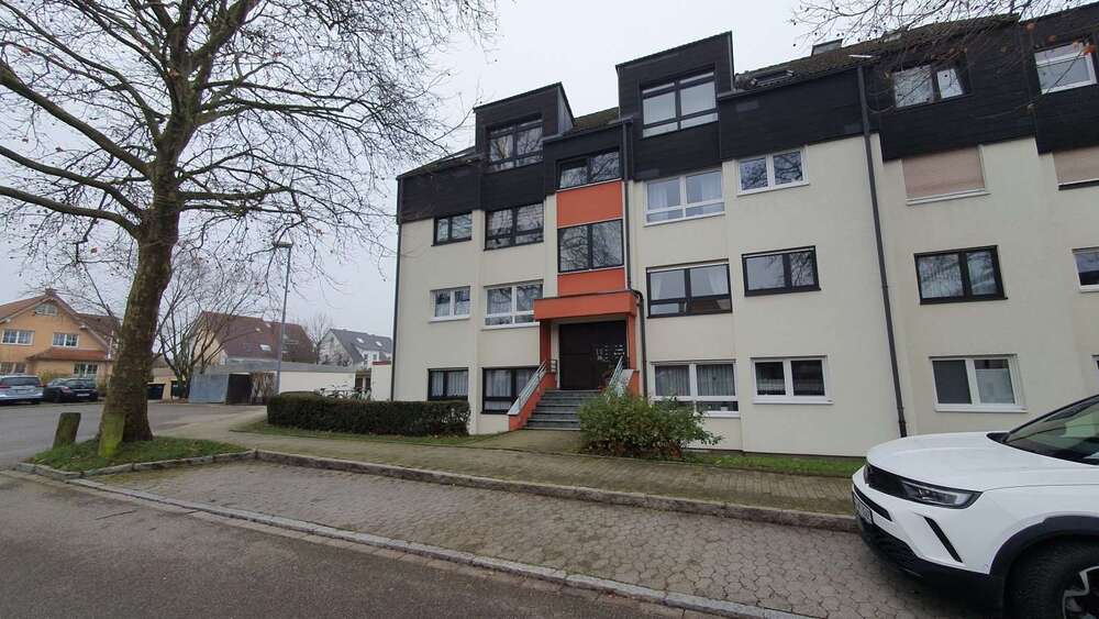 Etagenwohnung Staufen im Breisgau - 3 Zimmer, 88 m&sup2;, 1.160&euro; | Angebot:24511534