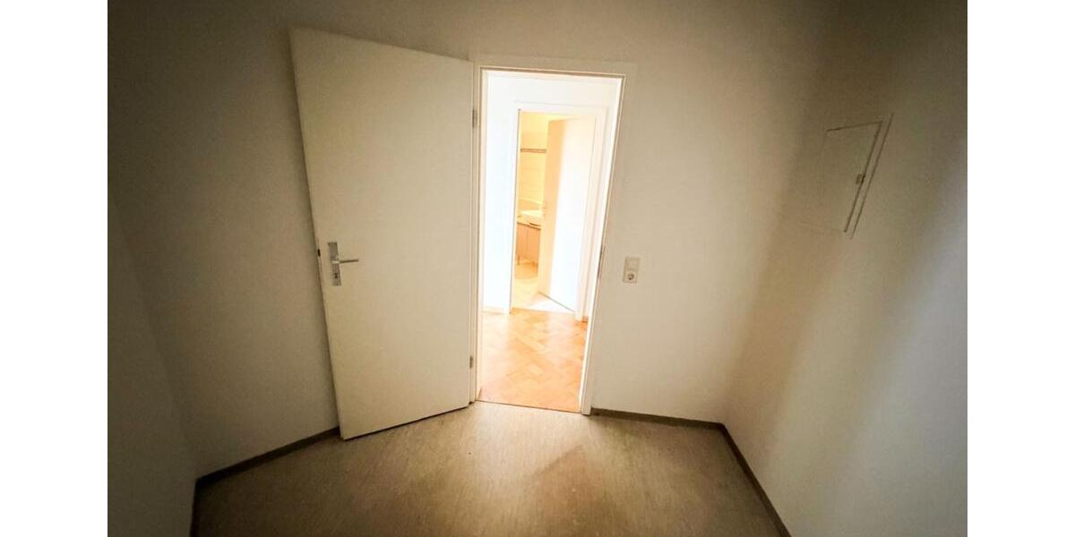 Etagenwohnung Freiburg im Breisgau Oberau - 2.5 Zimmer, 69 m&sup2;, 550.000&euro; | Angebot:25942105
