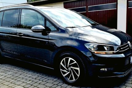 VW Touran 155.000 km 12.600 &euro; Freiburg 79104