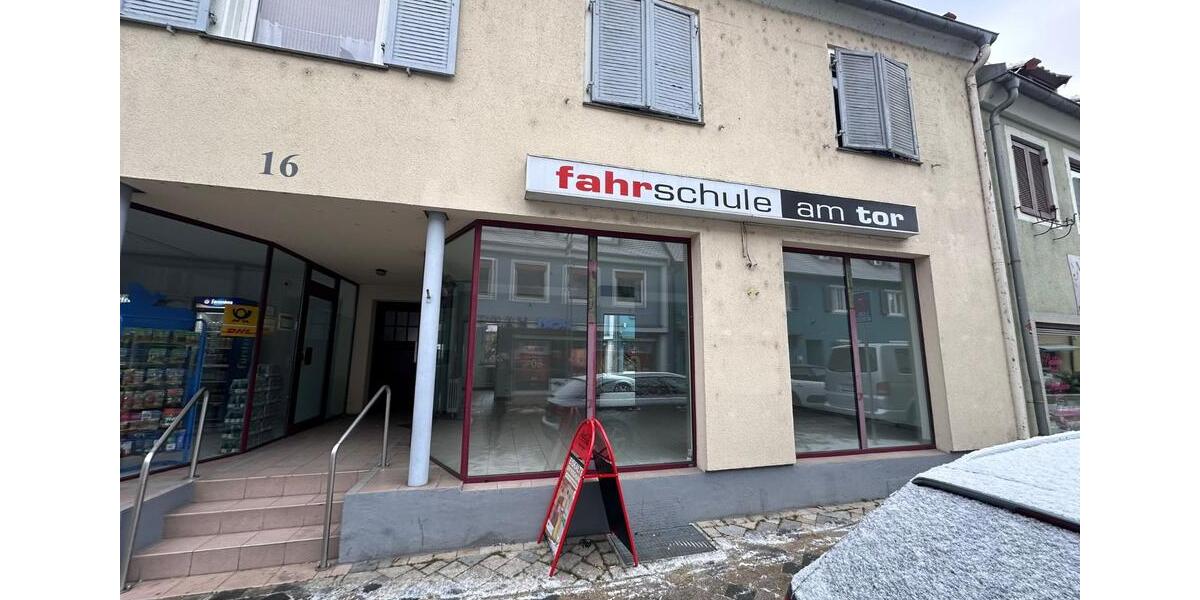Gewerbeobjekt Breisach am Rhein - 1.700&euro; | Angebot:24448182