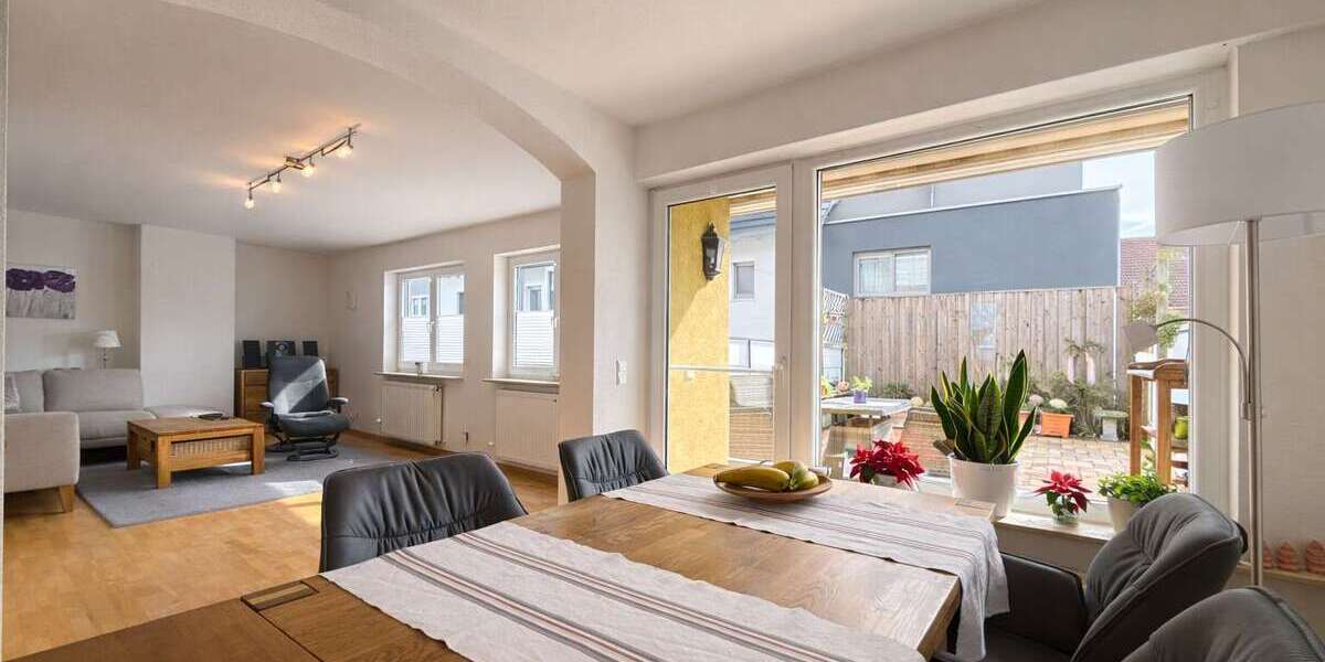 Etagenwohnung Breisach am Rhein - 5 Zimmer, 129 m&sup2;, 389.000&euro; | Angebot:26643497