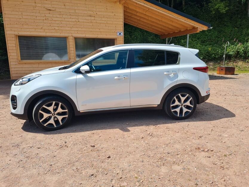 Kia Sportage 47.987 km 20.800 € Furtwangen 78120