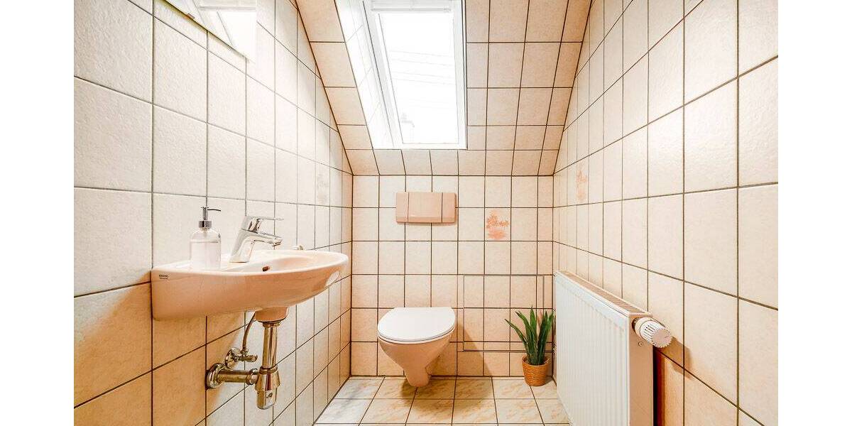 Etagenwohnung Sulzburg - 4 Zimmer, 102 m&sup2;, 245.000&euro; | Angebot:25678423