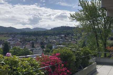 Haus zum Kaufen in Merzhausen 2.450.000 € 400 m² 11.5 zimmer