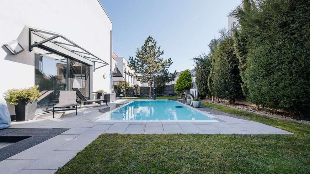 Haus zum Kaufen in Breisach 1.450.000 € 227.77 m²