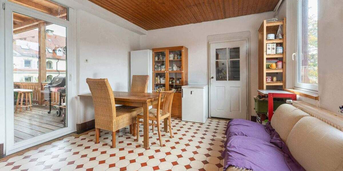 Etagenwohnung Freiburg im Breisgau Wiehre - 6 Zimmer, 171 m&sup2;, 1.249.000&euro; | Angebot:25747048