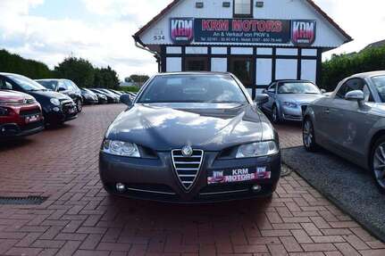 Alfa Romeo 166