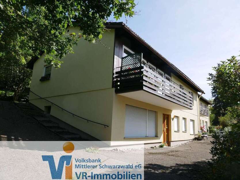 Haus zum Kaufen in Furtwangen 490.000 € 270 m²
