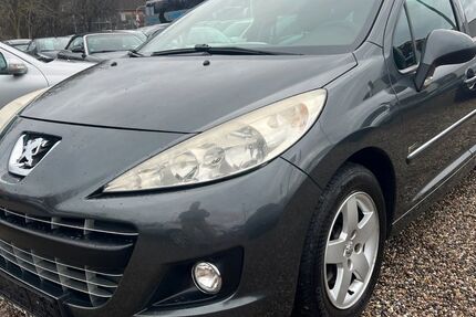 Peugeot 207 120.000 km 4.600 &euro; Freiburg im Breisgau 79108