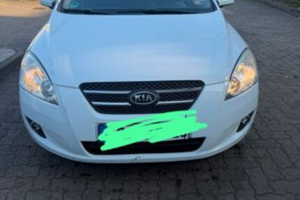 Kia ceed / Ceed 180.000 km 990 &euro; Bad krozingen 79189