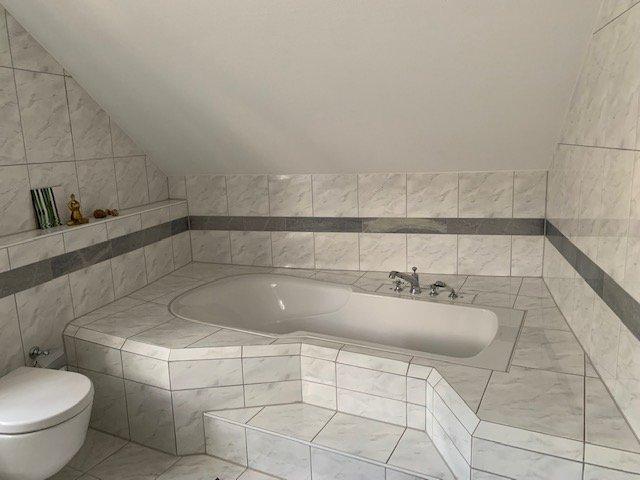 Einfamilienhaus Freiburg im Breisgau Betzenhausen - 6 Zimmer, 200 m&sup2;, 920.000&euro; | Angebot:26688872