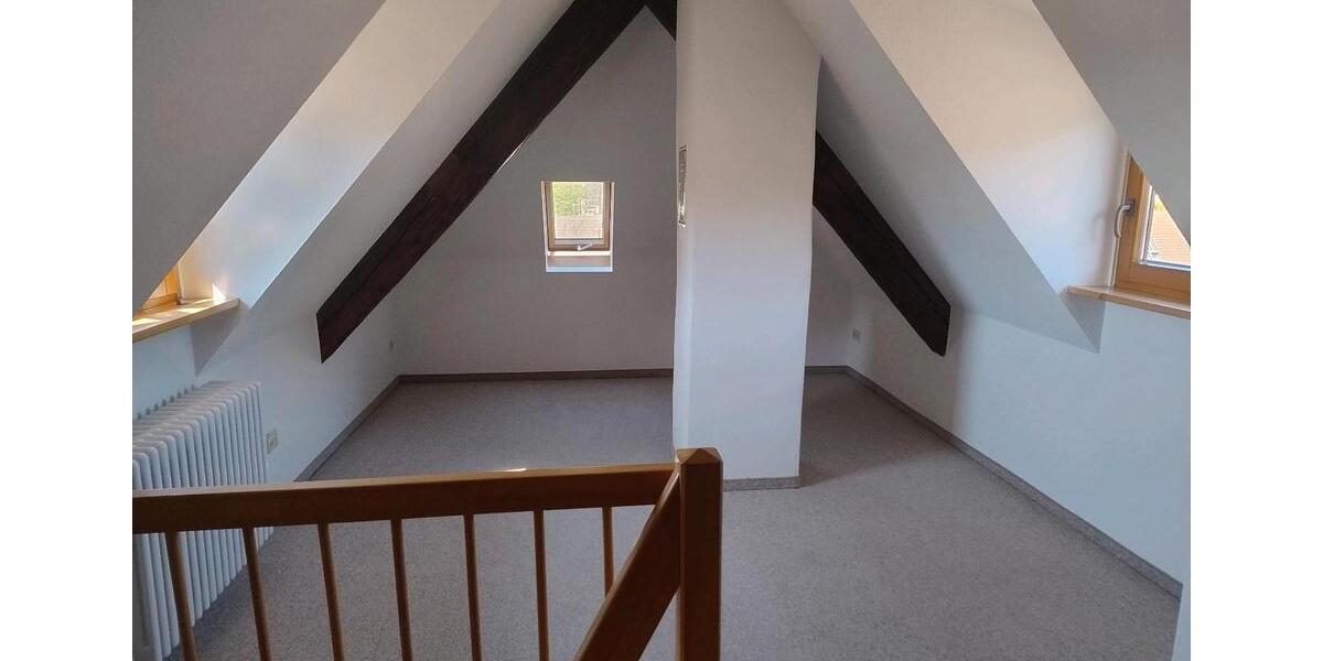 Dachgeschoßwohnung Sulzburg - 3 Zimmer, 87 m&sup2;, 1.050&euro; | Angebot:26414173