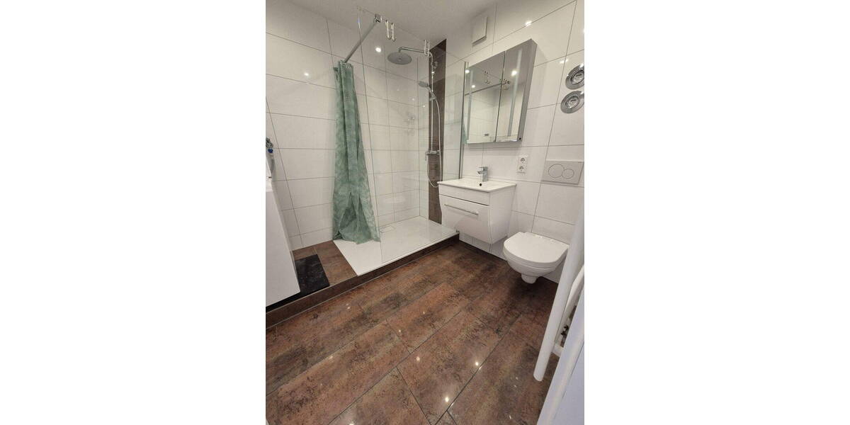 Etagenwohnung Furtwangen Stadtgebiet - 2 Zimmer, 72 m&sup2;, 179.000&euro; | Angebot:26048742