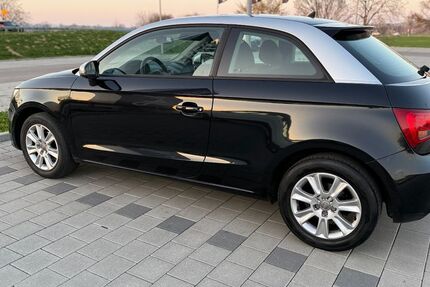 Audi A1 199.000 km 5.750 &euro; Freiburg 79110