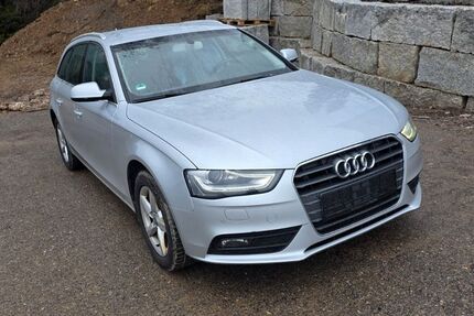 Audi A4 200.000 km 7.000 &euro; Titisee-Neustadt 79822