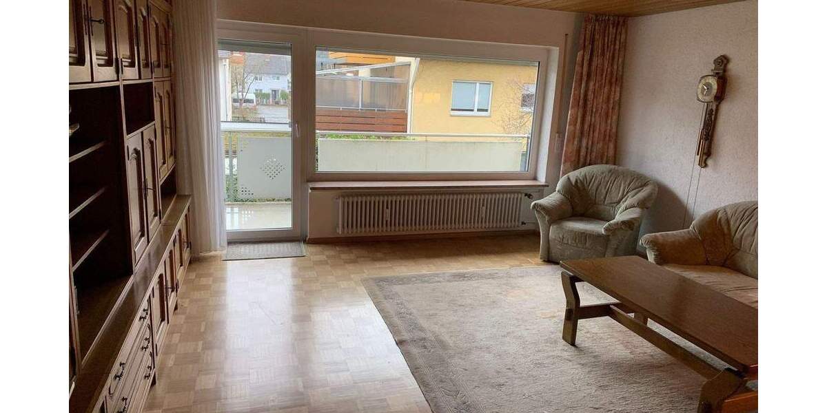 Etagenwohnung Freiburg im Breisgau St. Georgen - 4 Zimmer, 95 m&sup2;, 1.495&euro; | Angebot:25302794
