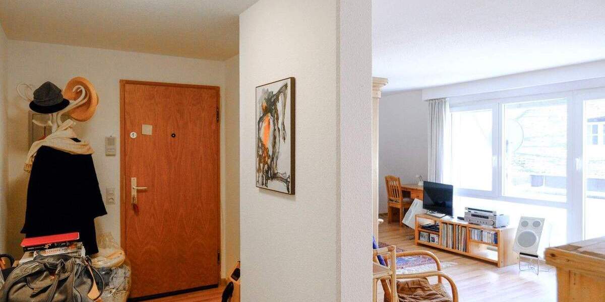 Etagenwohnung Freiburg Altstadt - 2 Zimmer, 70 m&sup2;, 490.000&euro; | Angebot:23000846