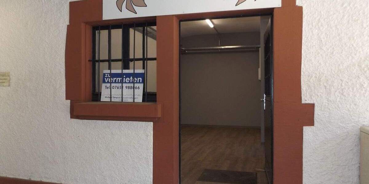 Gewerbeobjekt Titisee-Neustadt Titisee - 400&euro; | Angebot:24111955