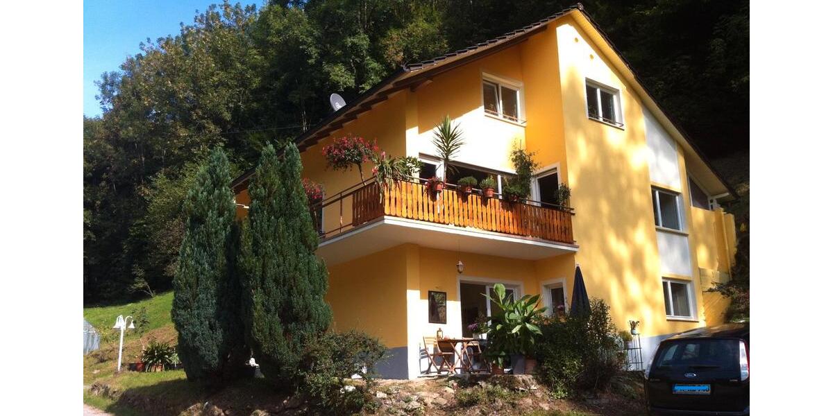Mehrfamilienhaus, Wohnhaus Stegen - 9 Zimmer, 258 m&sup2;, 748.000&euro; | Angebot:26889303