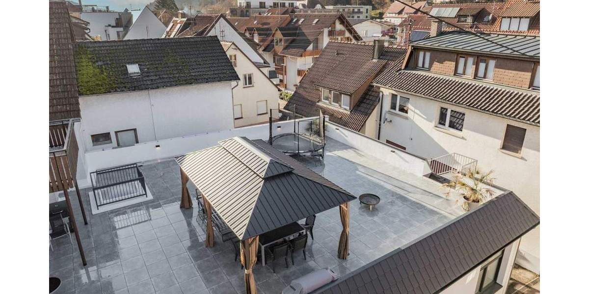 Einfamilienhaus Elzach - 8 Zimmer, 180 m&sup2;, 747.000&euro; | Angebot:25776303