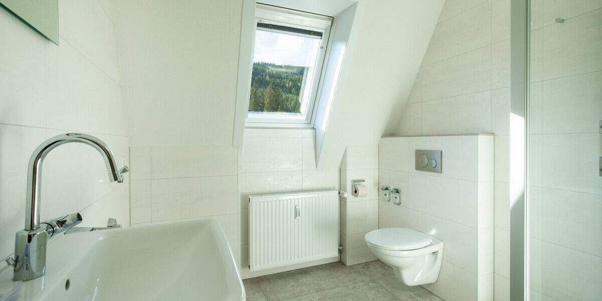 Mehrfamilienhaus, Wohnhaus Titisee-Neustadt Neustadt - 8 Zimmer, 214 m&sup2;, 549.000&euro; | Angebot:25671471