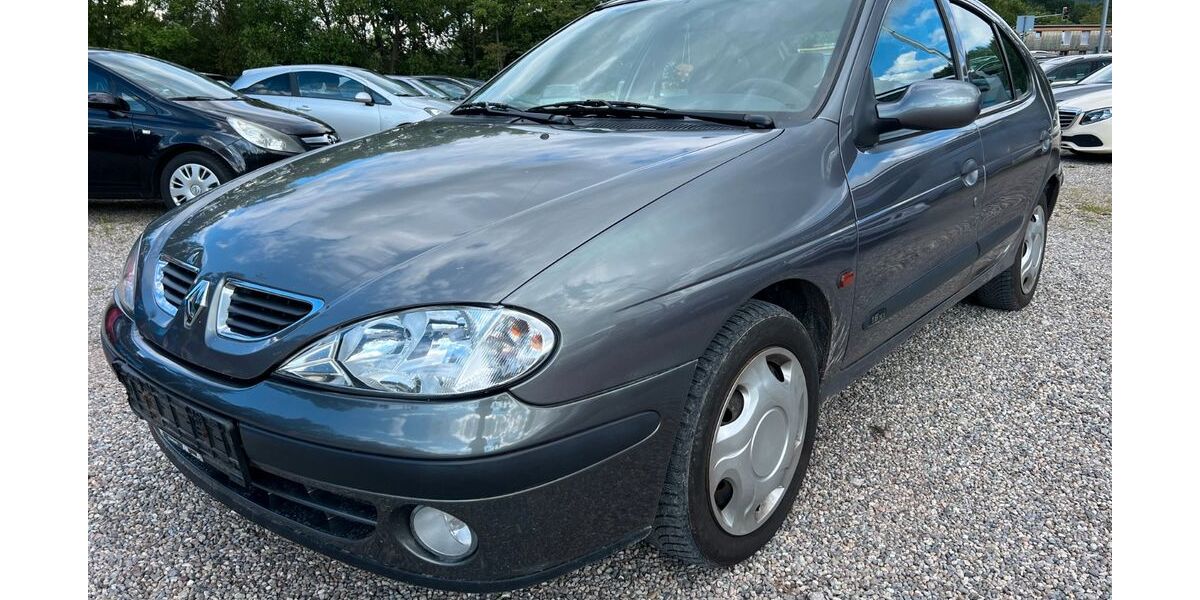 Renault Megane 148.000 km 1.500 &euro; Freiburg 79108