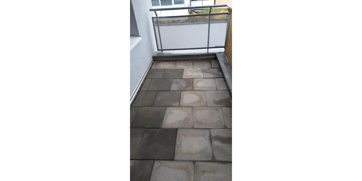 Etagenwohnung Neuenburg am Rhein - 2 Zimmer, 90 m&sup2;, 1.030&euro; | Angebot:24878647