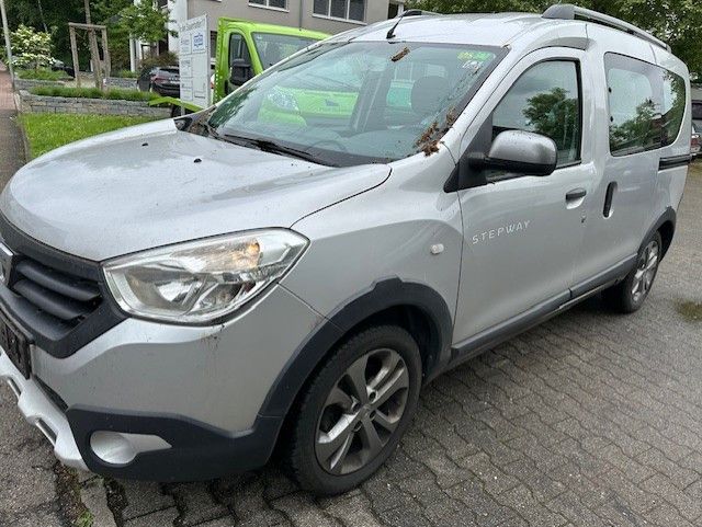 Dokker