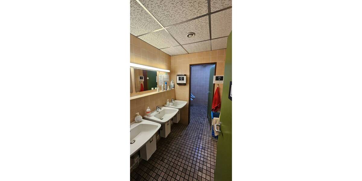 Gewerbeobjekt Freiburg im Breisgau St. Georgen - 1 Zimmer, 736 m&sup2;, 6.350&euro; | Angebot:23980762