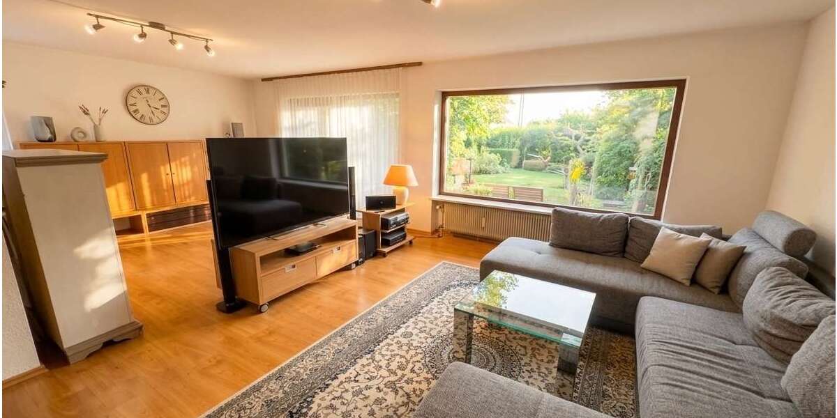 Einfamilienhaus Ihringen - 8 Zimmer, 267 m&sup2;, 690.000&euro; | Angebot:26982393
