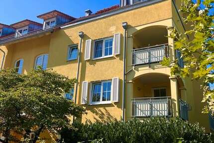 Wohnung Staufen im Breisgau - 2 Zimmer, 65 m&sup2;, 355.000&euro; | Angebot:23121020