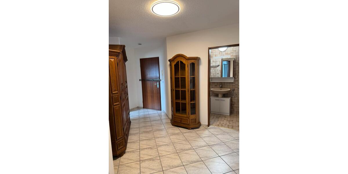 Maisonettenwohnung Umkirch - 5 Zimmer, 120 m&sup2;, 2.200&euro; | Angebot:26414078