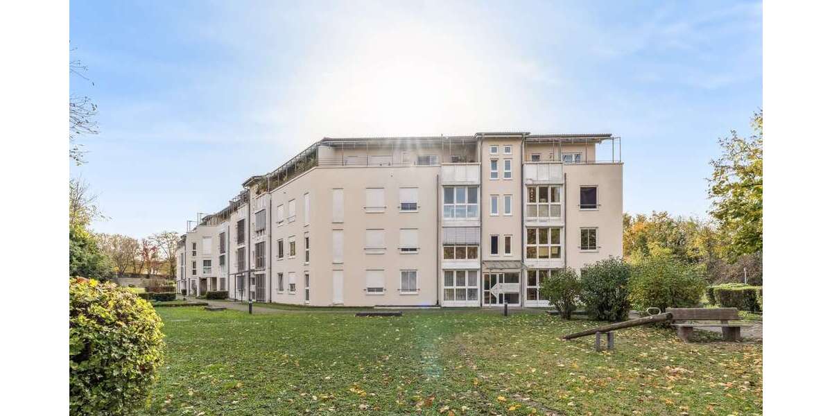 Etagenwohnung Müllheim im Markgräflerland - 3 Zimmer, 98 m&sup2;, 343.000&euro; | Angebot:23228422