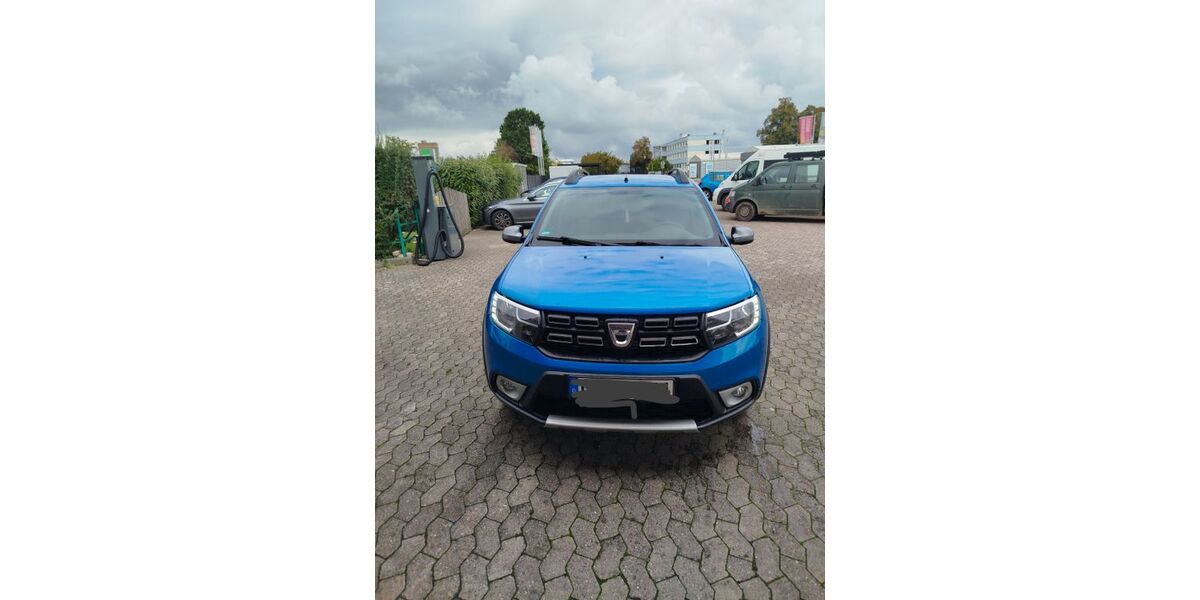 Dacia Sandero 188.000 km 4.600 &euro; Riegel am Kaiserstuhl 79359