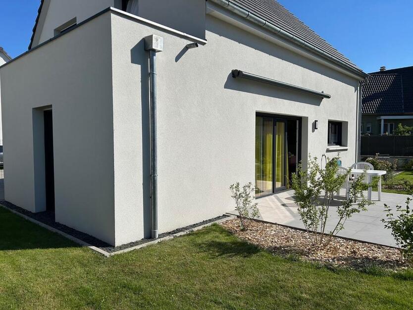 NEUES MODERNES HAUS ( Elsass) 5 minuten VON BREISACH