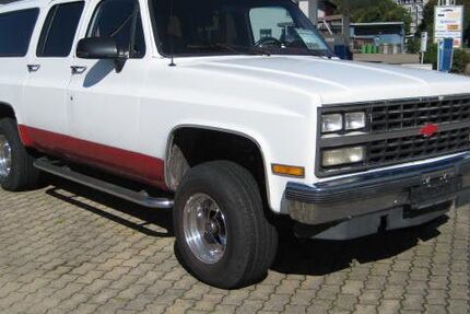 Chevrolet Suburban 211.645 km 15.900 € Titisee-Neustadt 79822