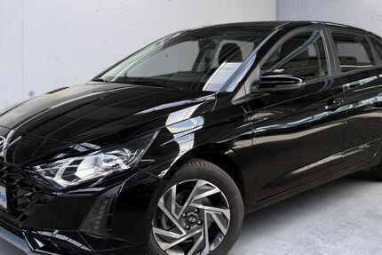 Hyundai i20 12.600 km 18.990 &euro; Freiburg im Breisgau 79108