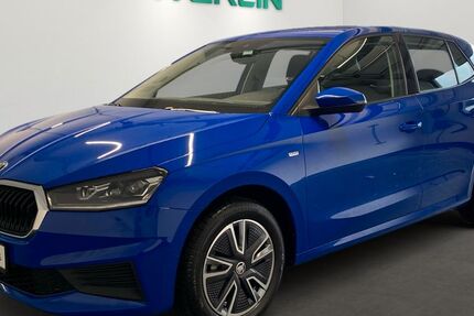 Skoda Fabia 9.750 km 16.340 &euro; Freiburg 79108
