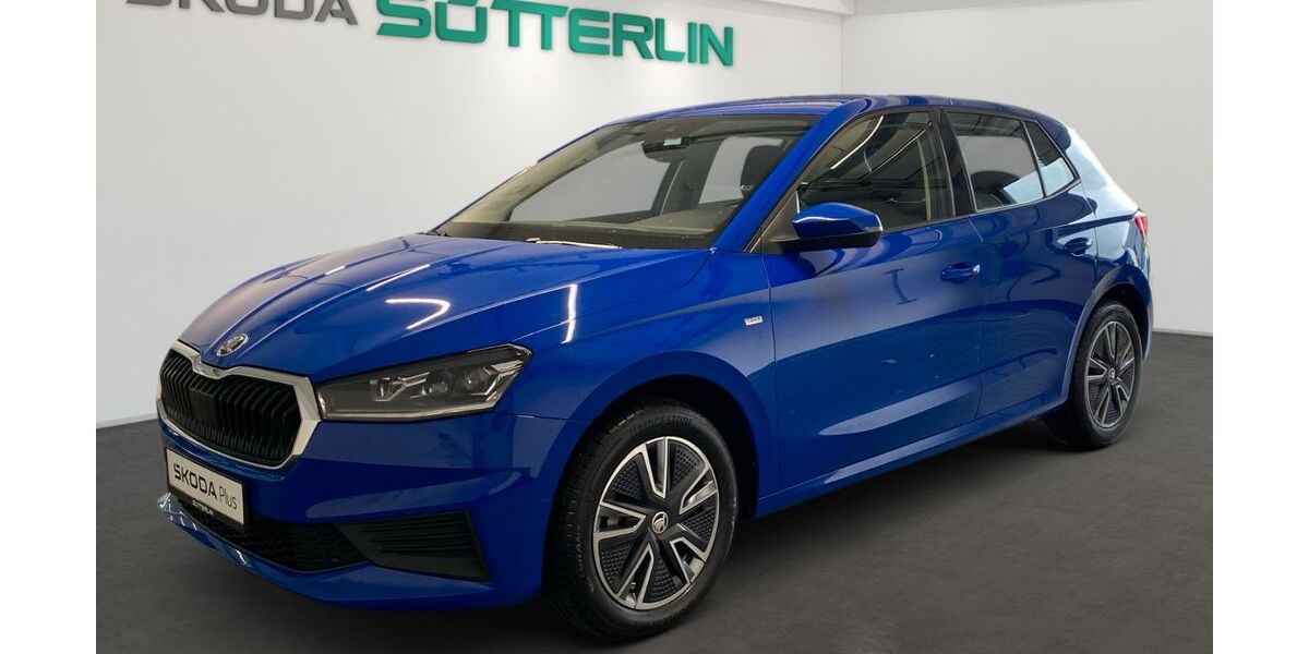 Skoda Fabia 9.750 km 16.340 &euro; Freiburg 79108