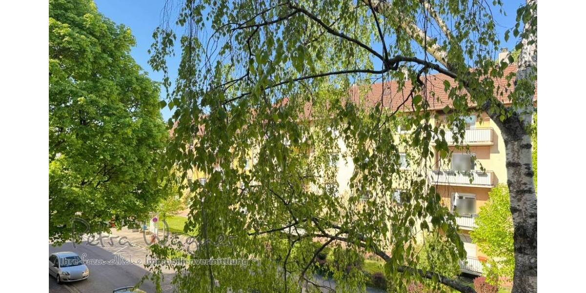 Etagenwohnung Freiburg im Breisgau Stühlinger - 3 Zimmer, 103 m&sup2;, 498.000&euro; | Angebot:26433507