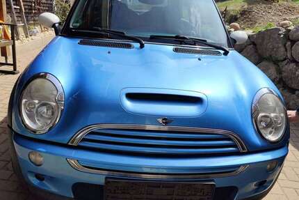 Mini Cooper S 148.132 km 3.200 &euro; Furtwangen im Schwarzwald, Stadt 78120