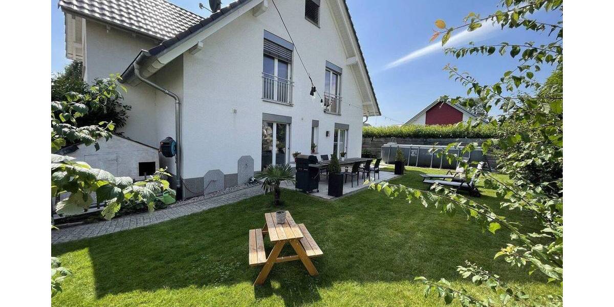 Einfamilienhaus Müllheim - 7 Zimmer, 268 m&sup2;, 985.000&euro; | Angebot:26915435
