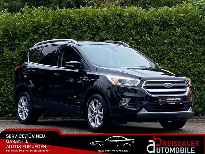 Ford Kuga 158.000 km 14.499 € Ehrenkirchen 79238
