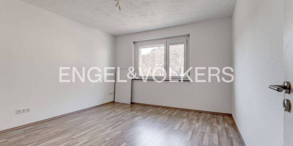 Etagenwohnung Freiburg im Breisgau Ebnet - 2 Zimmer, 56 m&sup2;, 265.000&euro; | Angebot:26094295