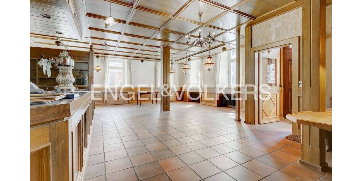 Mehrfamilienhaus, Wohnhaus Vogtsburg im Kaiserstuhl Oberrotweil - 1 Zimmer, 251 m&sup2;, 1.280.000&euro; | Angebot:26853359