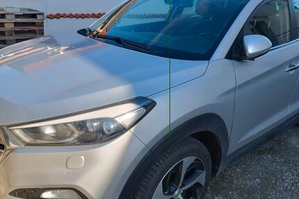 Hyundai TUCSON 117.000 km 13.500 &euro; Sasbach 79361