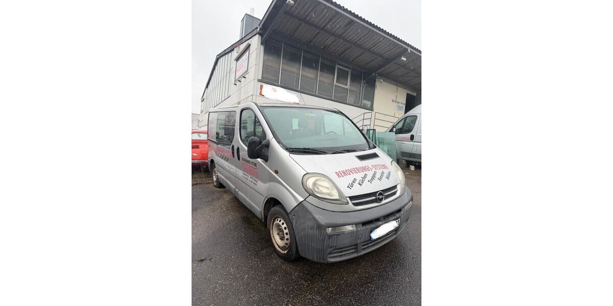Opel Vivaro 290.000 km 3.100 &euro; Gundelfingen 79194